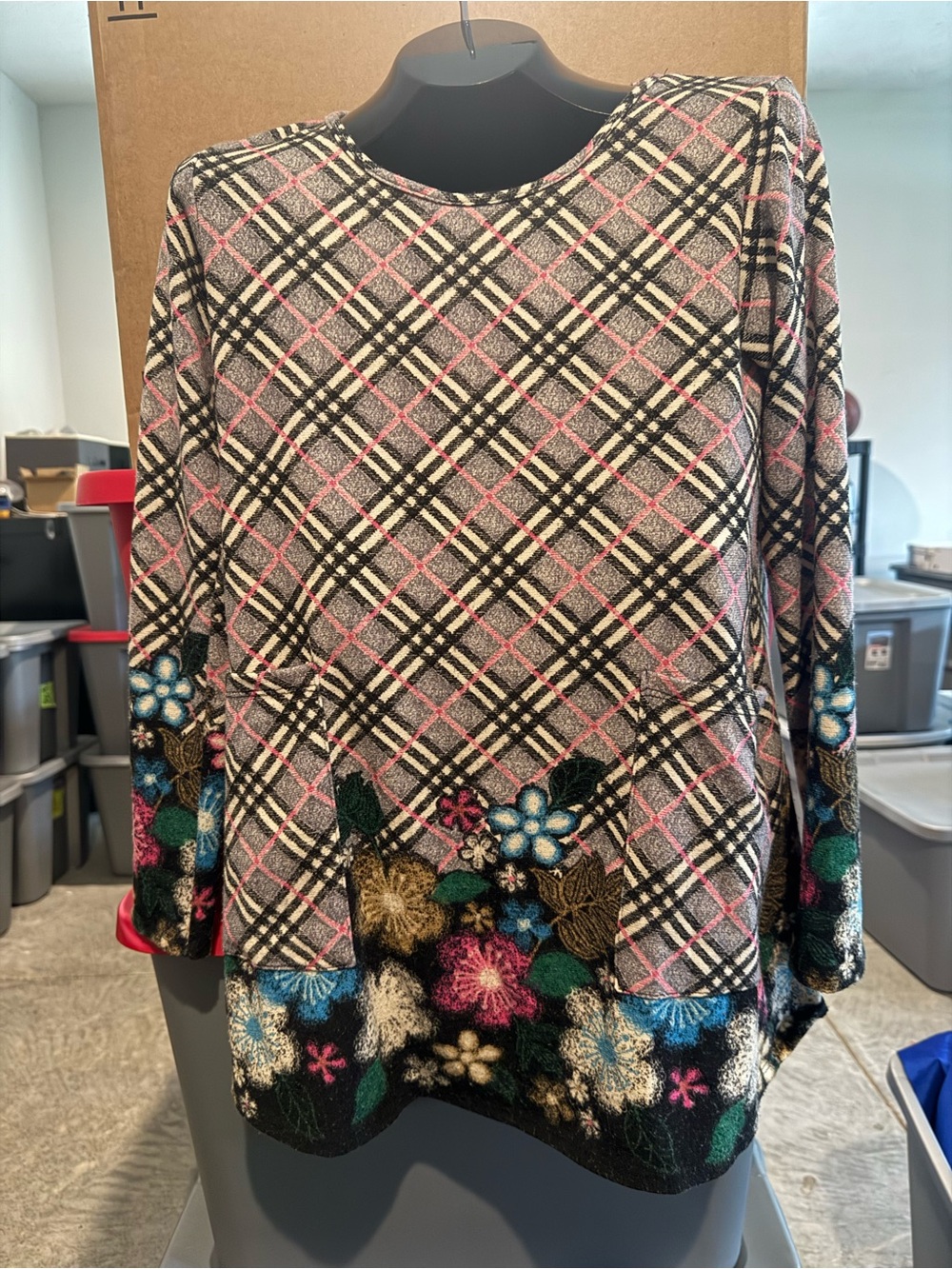 Chris & Carol Black Plaid Floral Knit Top with Pink and Teal Accents mp66